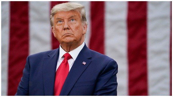 ડોનાલ્ડ ટ્રમ્પે કોવિડ-19ના રાહત બિલ પર કર્યા હસ્તાક્ષર, $900 બિલિયનનુ છે રાહત પેકેજ