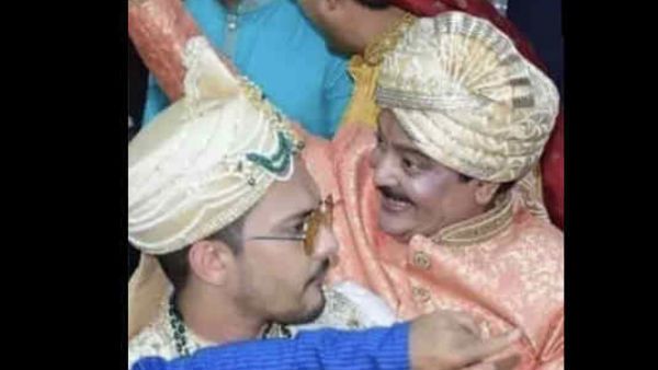 પરંપરાગત વસ્ત્રોમાં જોવા મળ્યા આદિત્ય અને શ્વેતા