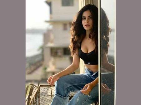 વેબ સીરીઝનો ભાગ