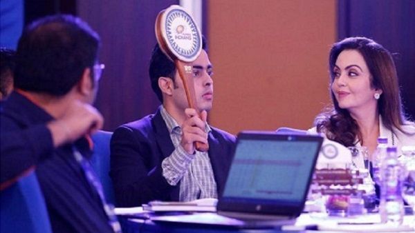 IPL 2021ની હરાજી પહેલાં આ ખેલાડીઓ રિલીઝ થયા, રૈના પર ધોની લેશે ફેસલો