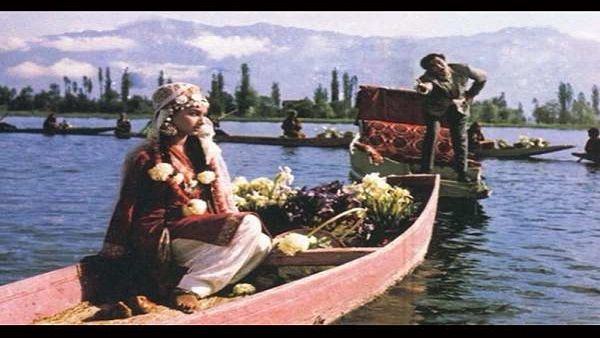 કાશ્મીર કી કલી કાશ્મીર કી કલી