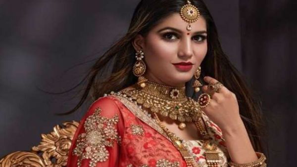 માં બન્યા બાદ સપના ચૌધરીએ શેર કરી ખાસ પોસ્ટ, લખ્યું - હું અંદરથી તુટી ગઇ પરંતુ...