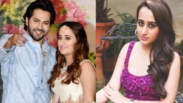 નજીકના મિત્રોને આમંત્રણ નજીકના મિત્રોને આમંત્રણ