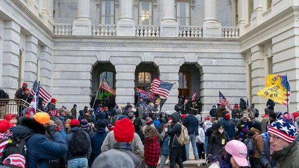 વૉશિંગ્ટનમાં કર્ફ્યૂ (Curfew in Washington)