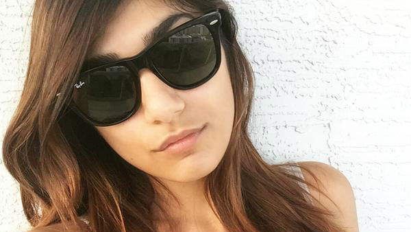 મિયા ખલીફા હોશમાં આઓનું ગૂગલ ટ્રાંસલેટ થયું ફેલ, બન્યા મજાક