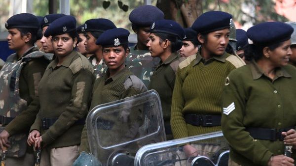 શાંતિપૂર્ણ મતદાન માટે સુરતમાં 10 હજાર જવાનો તહેનાત