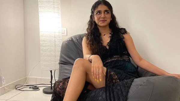 9 લાખથી વધુ વ્યુઝ 9 લાખથી વધુ વ્યુઝ