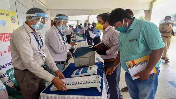 Puducherry Assembly Election 2021: પોંડીચેરીમાં 6 એપ્રિલે થશે વિધાનસભા ચૂંટણી, 2 મેંં એ થશે મતગણતરી