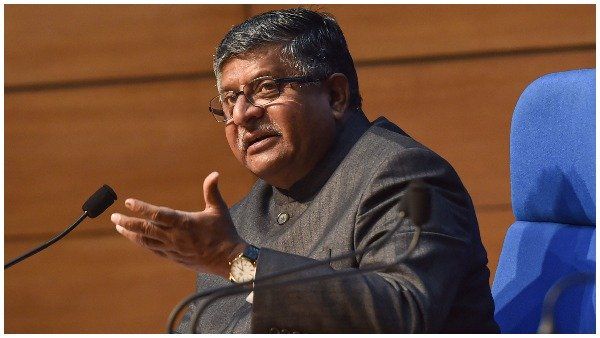 સોશિયલ મિડિયા - ઓટીટી પ્લેટફોર્મને લઇ નવા નિયમો જાહેર, 36 કલાક પહેલા હટાવવુ પડશે વિવાદીત કંટેટ