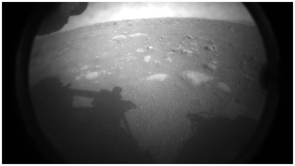 Mars Perseverance Rover: મંગળની સપાટી પર સફળતાપૂર્વક ઉતર્યુ નાસાનુ રોવર, જુઓ લાલ ગ્રહના ફોટા