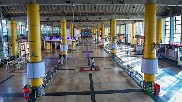 જનતા કર્ફ્યુના એક વર્ષ પછી કેવા છે હાલ જનતા કર્ફ્યુના એક વર્ષ પછી કેવા છે હાલ