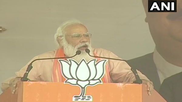 મમતા બેનર્જીને સામાન્ય લોકોની ચિંતા નથી મમતા બેનર્જીને સામાન્ય લોકોની ચિંતા નથી