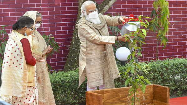 મમતાએ ચૂંટણી રેલીમાં નિશાન સાધ્યું