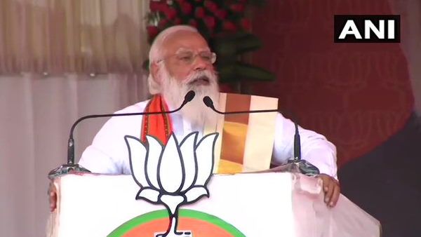 કેરળના પલક્કડમાં PM મોદી - LDFએ લોકો સાથે એવી રીતે ગદ્દારી કરી, જેવી જૂડ્સે ઈસા સાથે કરી હતી