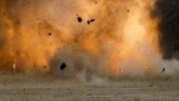 ટીએમસીની ઓફીસ પર ધમાકામાં 3 કાર્યકર્તા ઘાયલ, બીજેપી કહ્યું- બોમ્બ બનાવી રહ્યાં હતા કાર્યકર્તા