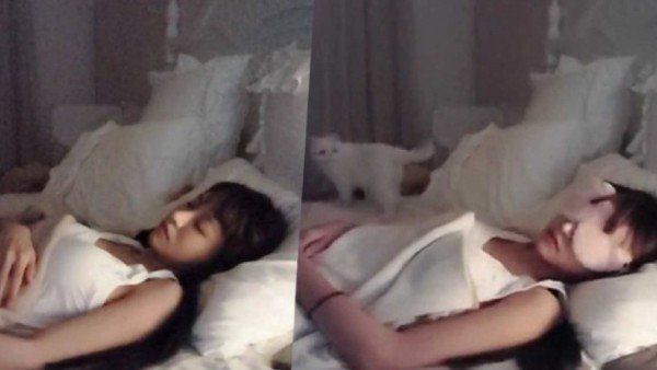 કેમેરો બંધ કરવાનુ ભૂલી ગઈ