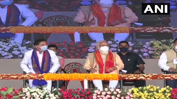 આસામમાં બોલ્યા પીએમ મોદી- મહાજુઠ અને મહાવિકાસ વચ્ચે થઇ રહી છે આ ચૂંટણી