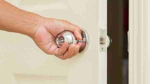 પ્રેમિકાને આટલો ગુસ્સો કેમ આવ્યો?