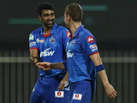 ઓલરાઉન્ડરઃ માર્કસ સ્ટોયનિસ, ક્રિસ વોક્સ, રવિચંદ્રન અશ્વિન