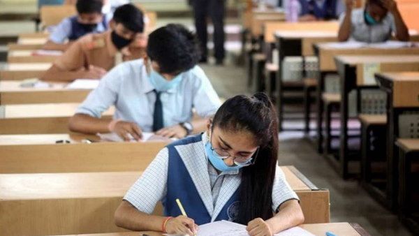 કોરોના વાયરસઃ CBSE પછી હવે ICSE બોર્ડની 10માં, 12માંની પરીક્ષાઓ પણ સ્થગિત