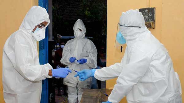 લોકડાઉનની સલાહ આપી