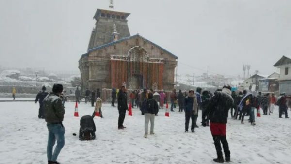 Uttarakhand Weather Update: 'તૌકતે'ની અસર, કેદારનાથમાં હિમવર્ષા, મેમાં જાન્યુઆરી જેવી ઠંડી, રેડ એલર્ટ અપાયુ