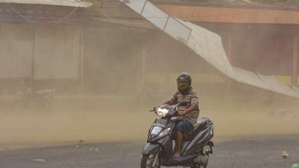 રાજસ્થાન અને ગુજરાતમાં હીટવેવ રાજસ્થાન અને ગુજરાતમાં હીટવેવ