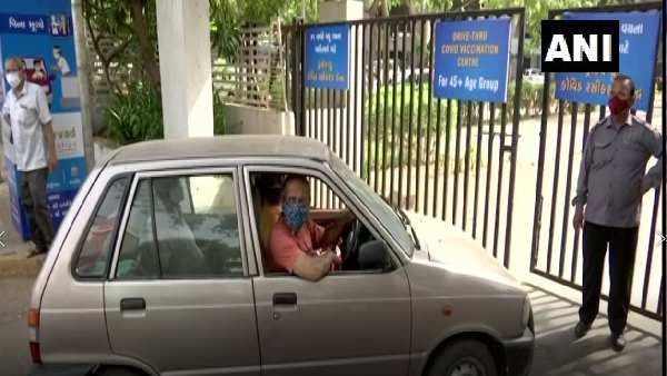 વેક્સીનેશન પ્રક્રિયા