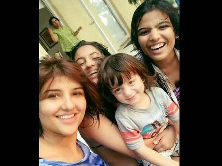 અમિતાભ બચ્ચન સાથે ક્યૂટ ફોટો