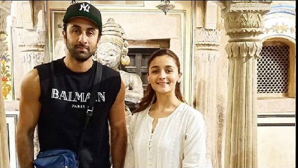 આલિયા ભટ્ટના લાઇવ સેશનમાં આવી ગયો રણબીર કપૂર, ફેન્સ બોલ્યા- પીછે તો દેખો