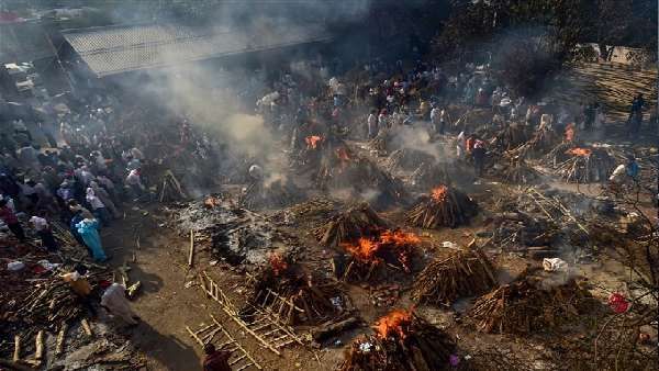 ઉત્તરાખંડ સરકારના દાવાઓની ખુલી પોલ, અલમોડાના જંગલોમાં બાળવામાં આવી રહેલ શબો પર ચોંકાવનારો રિપોર્ટ