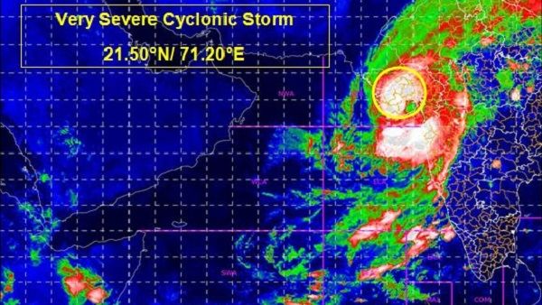 તૌકતેએ તબાહી મચાવી તૌકતેએ તબાહી મચાવી