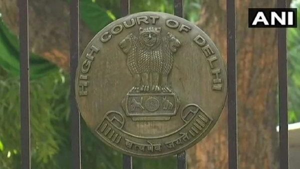 ઑક્સીજનની કમી પર દિલ્હી હાઈકોર્ટે કેન્દ્રને ફટકાર લગાવી, કહ્યું- તમે અંધરા હોય શકો, અમે નહિ