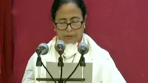 Mamata Banerjee Oath Ceremony: મમતા બેનરજીએ સીએમ પદના લીધા શપથ, સતત ત્રીજીવાર બન્યા બંગાળના મુખ્યમંત્રી