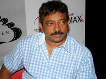 વિવાદોમાં આવ્યા હતા