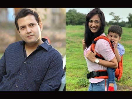 મિત્રો સાથ આપી રહ્યા મિત્રો સાથ આપી રહ્યા