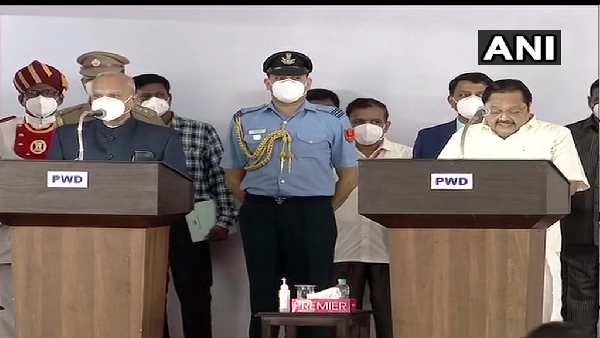 પાર્ટી નેતા દુરઈ મુરગને પણ લીધા શપથ