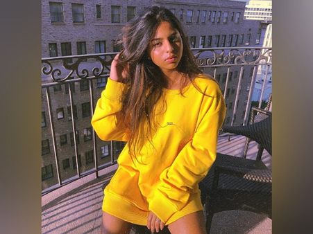 સુહાના ખાનનો ગ્લેમરસ લુ સુહાના ખાનનો ગ્લેમરસ લુ