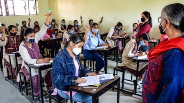 બસપાએ પરીક્ષા રદ કરવાનુ સમર્થન કર્યુ