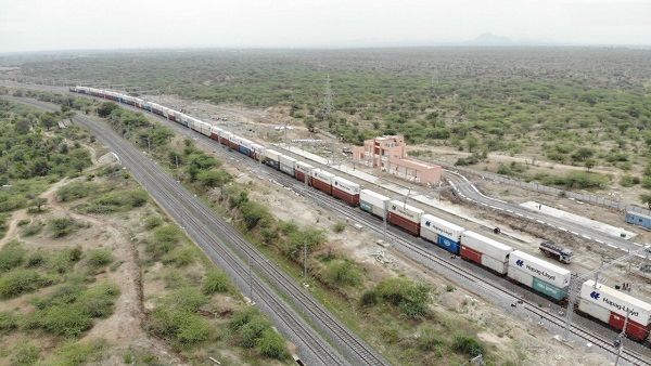 મુન્દ્રાથી કથુવાસ(રાજસ્થાન) સુધી ડબલ સ્ટેક કન્ટેનર ટ્રેનનું પ્રથમ ટ્રાયલ સફળતાપૂર્વક પૂર્ણ