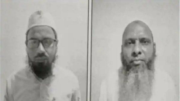 પૈસા-નોકરીની લાલચ આપી મુસલમાન બનાવતા હતા પૈસા-નોકરીની લાલચ આપી મુસલમાન બનાવતા હતા