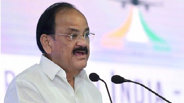 ભારતના ઉપરાષ્ટ્રપતિ એમ. વેંકૈયા નાયડુના પર્સનલ ટ્વિટર હેન્ડલથી ટ્વિટરે હટાવ્યુ બ્લુ ટીક