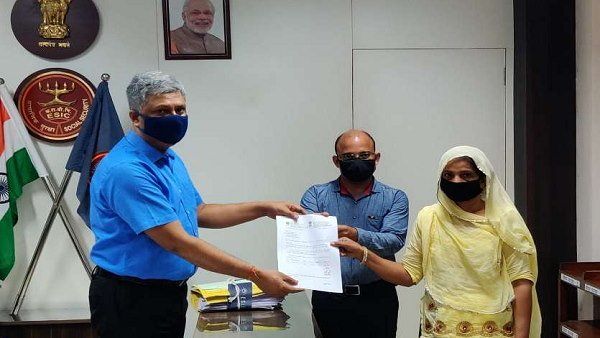 કોરોનાથી જીવ ગુમાવનારના આશ્રિતોને પેન્શન આપશે ગુજરાત સરકાર, 70 આવેદનમાંથી 20ને સ્વીકૃતિ