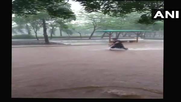 રાજ્યમાં વિવિધ સ્થળોએ હળવાથી ભારે વરસાદની આગાહી