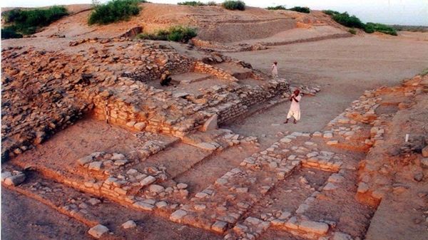 ધોળાવીરનો ઉદય અને પતન ધોળાવીરનો ઉદય અને પતન