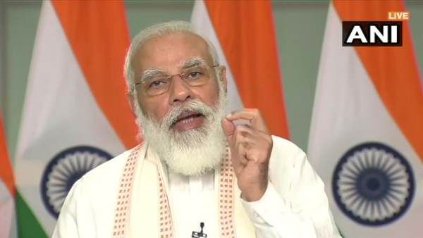 ગુજરાતમાં પીએમ મોદીએ કર્યું અનેક પ્રોજેક્ટ્સનું ઉદ્ઘાટન, કહ્યું- નવા ભારતની ઓળખમાં નવી કડી ઉમેરાઇ