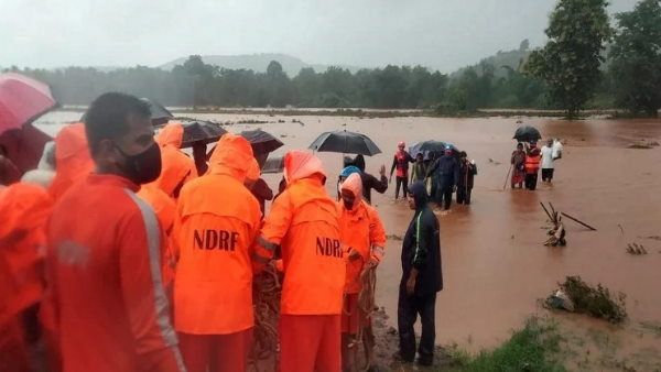 મહારાષ્ટ્ર: રાયગઢ જીલ્લામાં વરસાદ પડતા ભુસ્ખલન થયુ, 36 લોકોના મોત