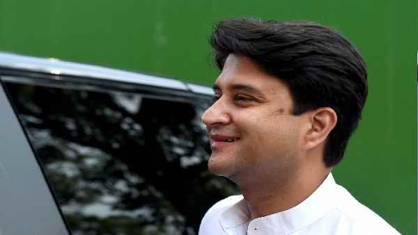 જ્યોતિરાદીત્ય સિંધિયા જ્યોતિરાદીત્ય સિંધિયા