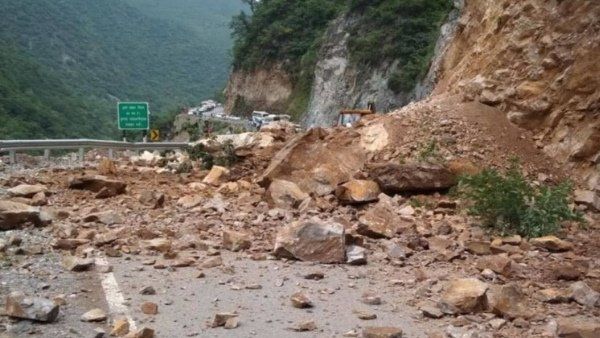 ધર્મશાળામાં ફાટ્યુ હતુ વાદળ