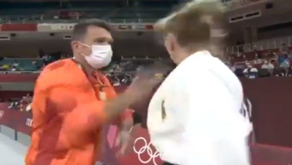 Tokyo 2021: ઓલમ્પિકમાં મેચ પહેલા જર્મન ખેલાડીને કોચે માર્યા લાફા, જાણો કારણ